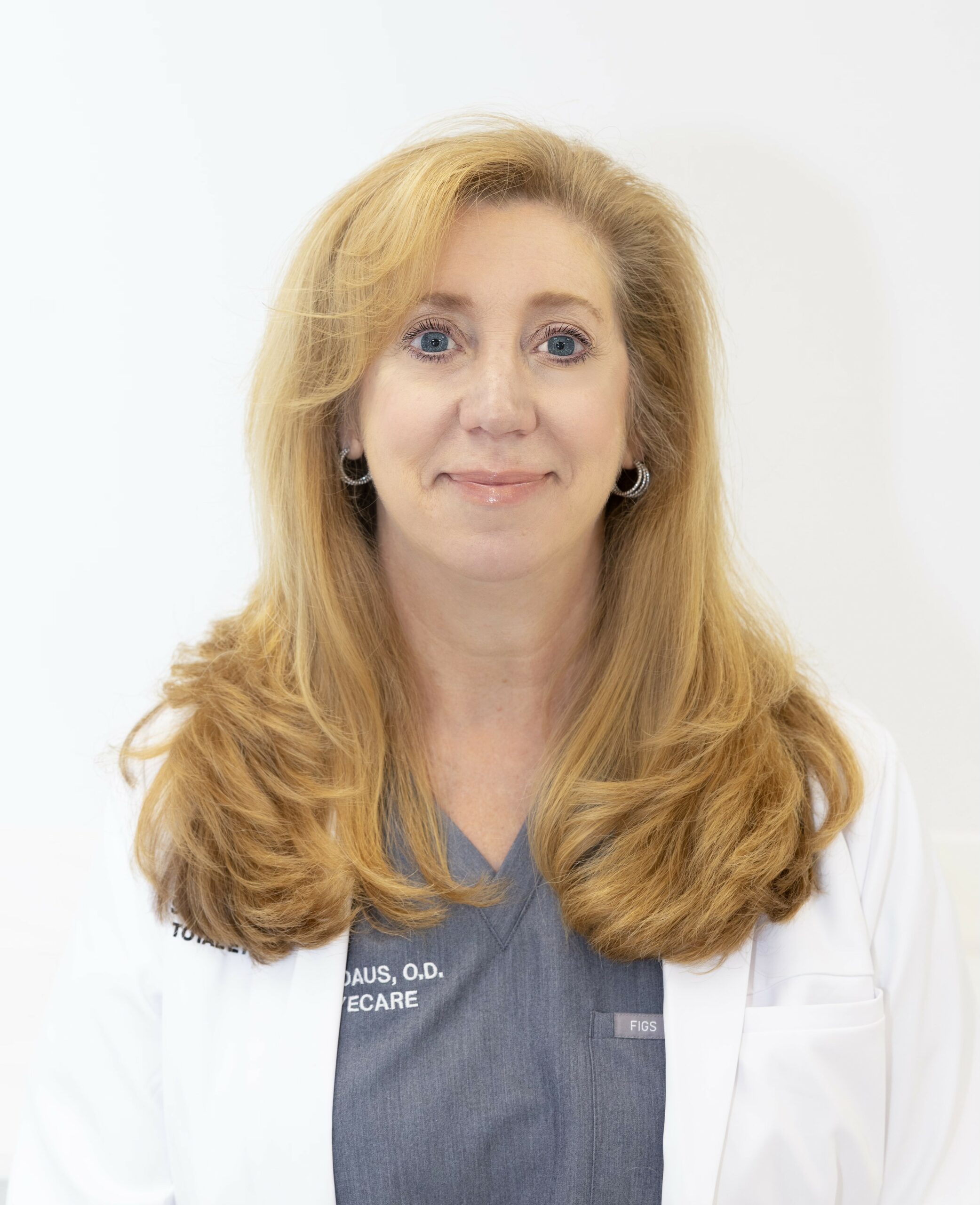 Dr. Theresa Daus | Eye Doctor Hicksville, NY | Eye Care Long Island